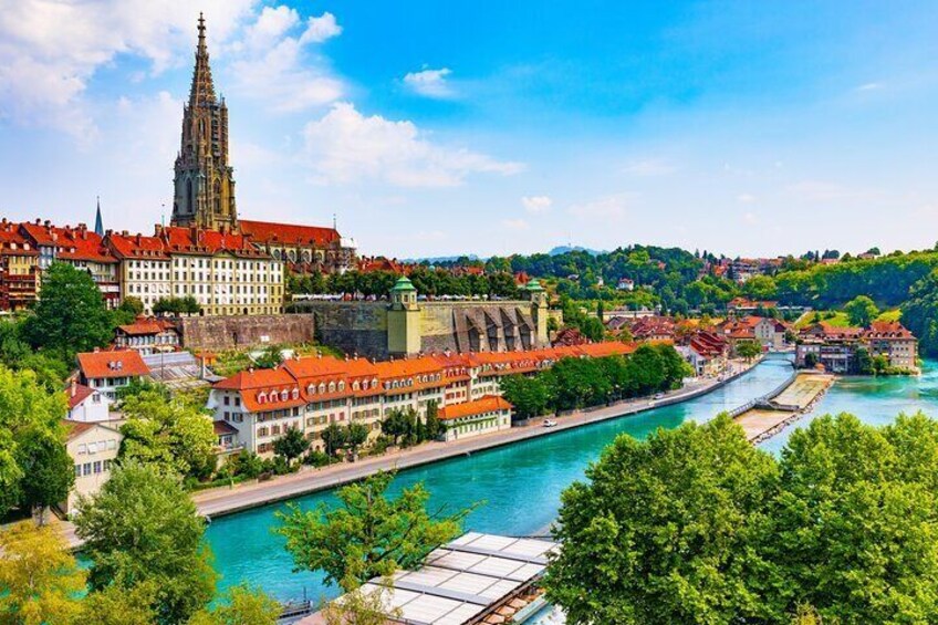 Private transfer from Basel to Bern with a 2 hour stop in Olten