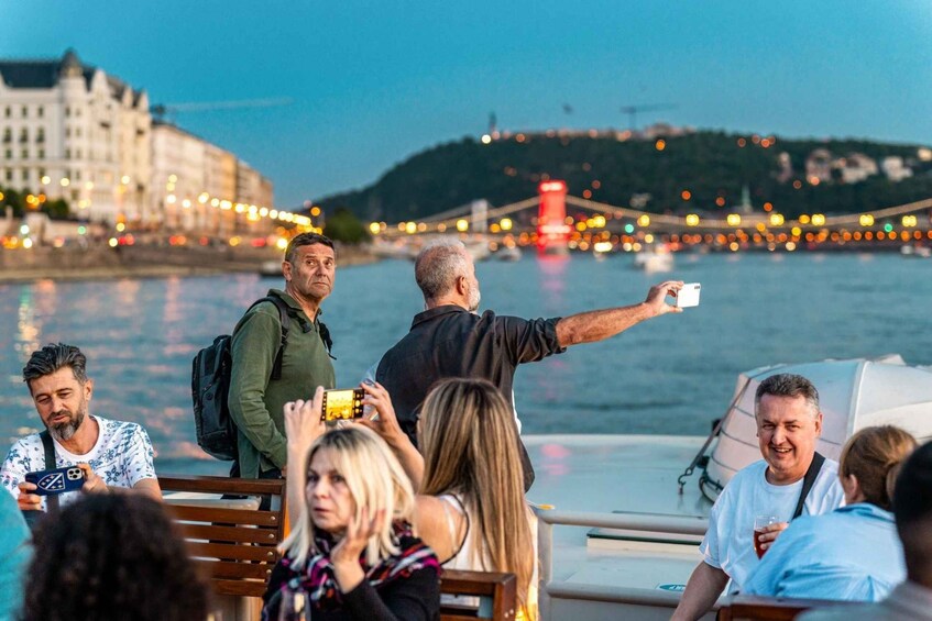 Picture 9 for Activity Budapest: Premium Evening Cruise with Tokaj Frizzante