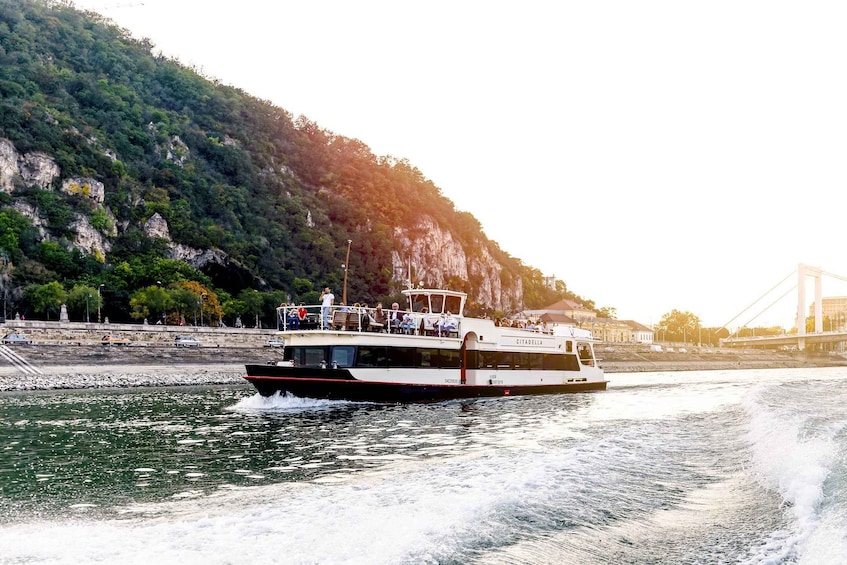 Picture 3 for Activity Budapest: Premium Daytime Cruise with Tokaj Frizzante