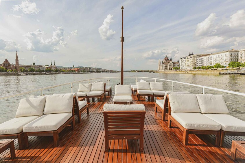 Picture 33 for Activity Budapest: Premium Daytime Cruise with Tokaj Frizzante