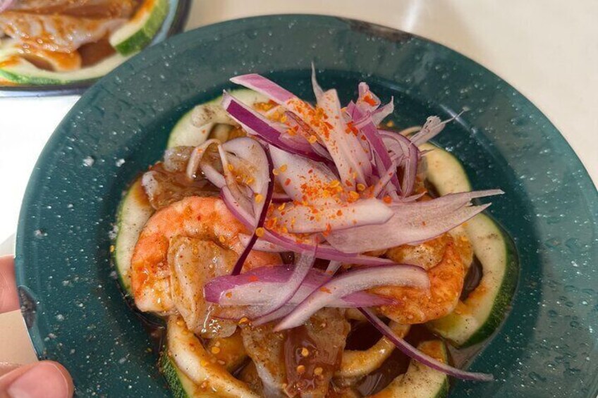 Private gastronomic tour Seafood & Drinks for a perfect afternoon