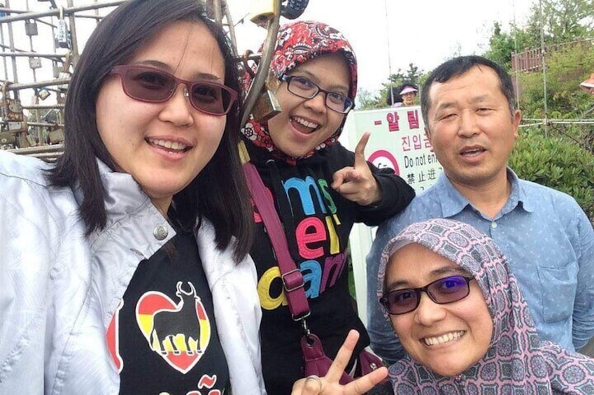South and West Jeju Island Private Tour for Muslim Travelers