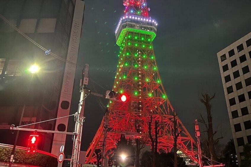 The Tokyo Tower in Roppogi. It is actually taller than the Eiffel tower and was the tallest building in Tokyo before the creation of the Oshiage Skytree!