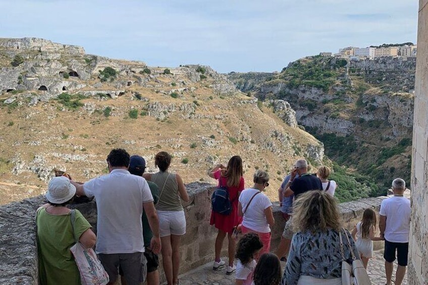 Private and Guided Walking Tour in Barisano and Caveoso