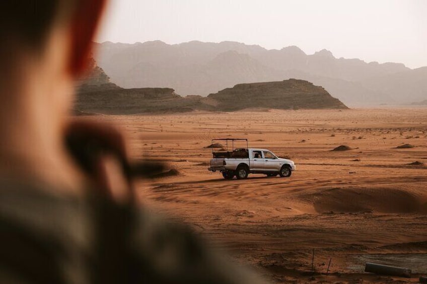 Private Full-Day Jeep Tour in Wadi Rum with Overnight Stay
