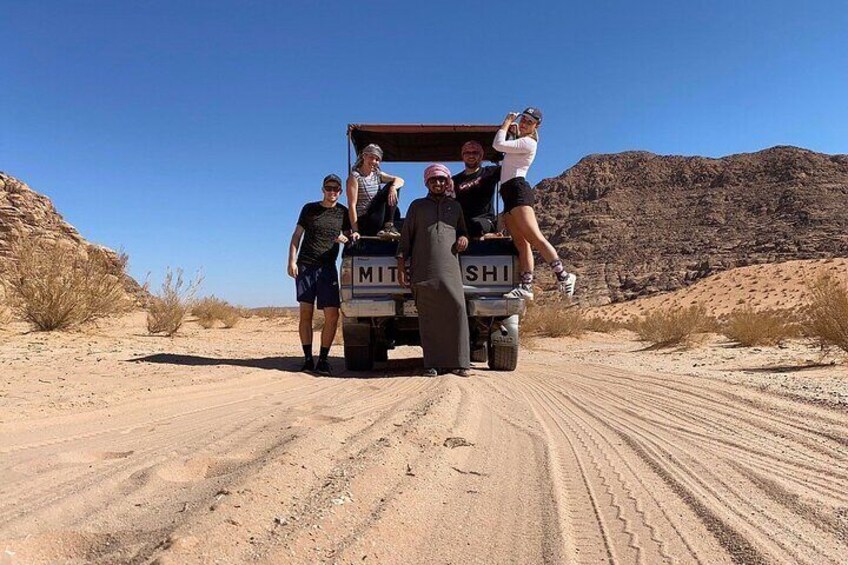 Private Full-Day Jeep Tour in Wadi Rum with Overnight Stay