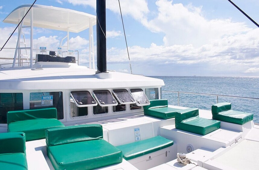 Philippines: Yacht Rental Small Ticket