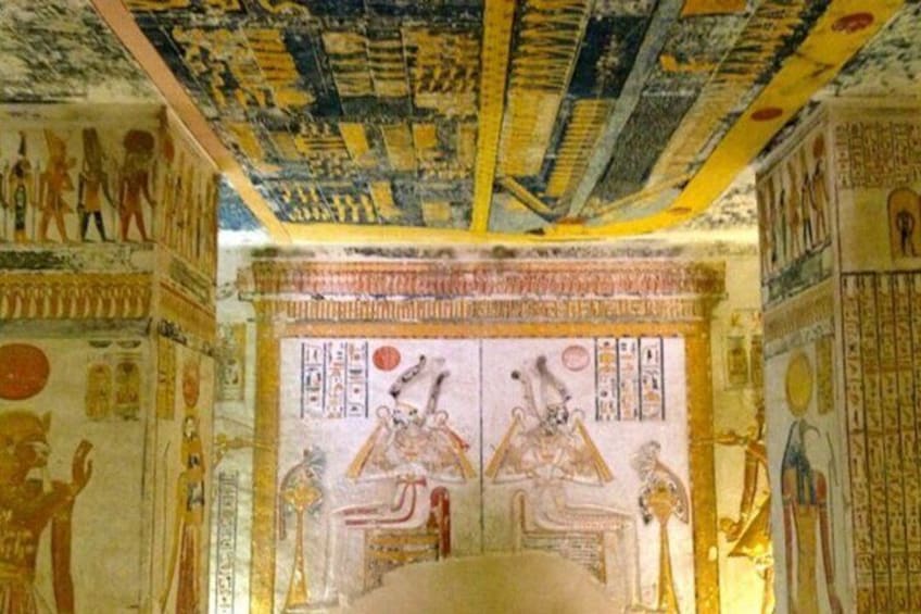 Trip To Luxor From Cairo by Flight (King Tut Tomb) Included