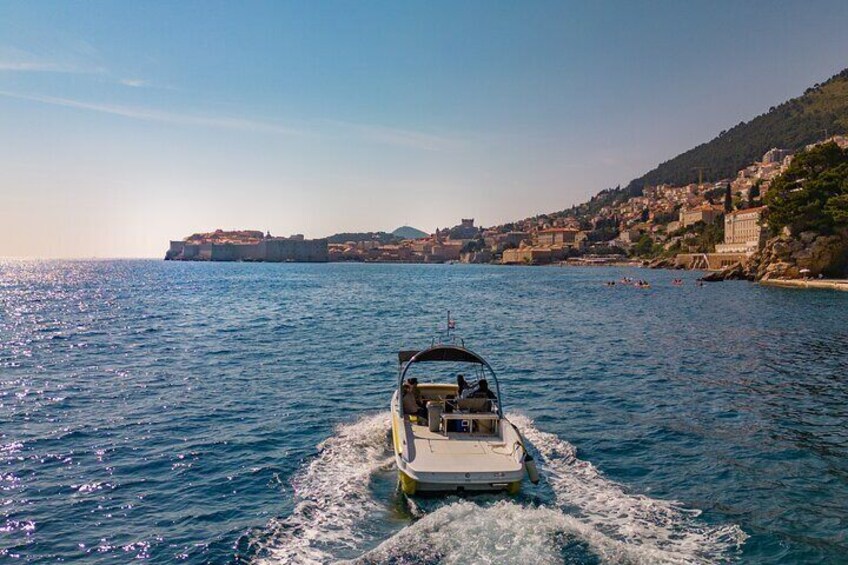 Blue Cave, Green Cave and Lopud Šunj Beach Speedboat Tour 