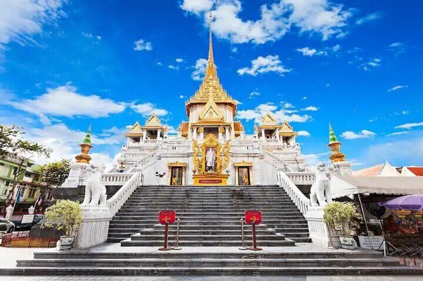 Full Day Tour in Chiang Rai White Temple and Golden Triangle 