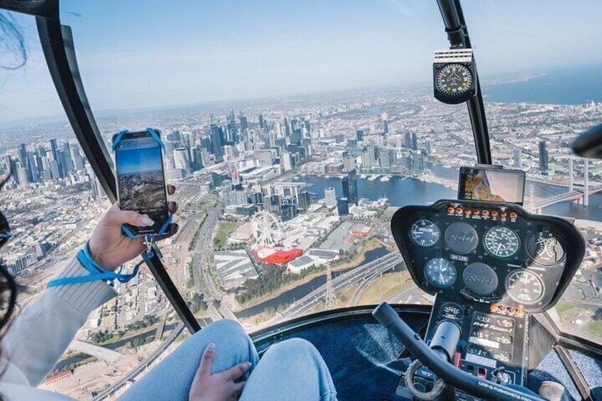 Private Melbourne Skyline Helicopter Ride