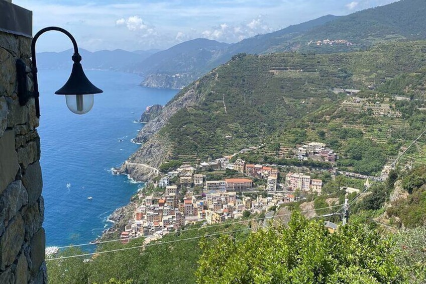 Cinque Terre Tour by Shuttle from Lucca