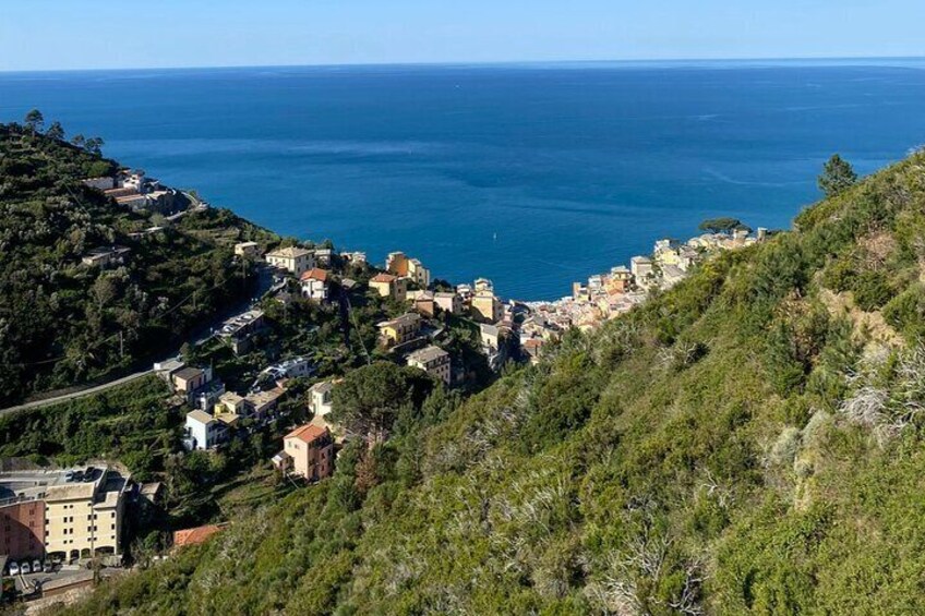 Cinque Terre Tour by Shuttle from Lucca