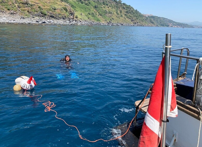 Picture 1 for Activity Aci Trezza: 2-Day Basic Scuba Diver Course