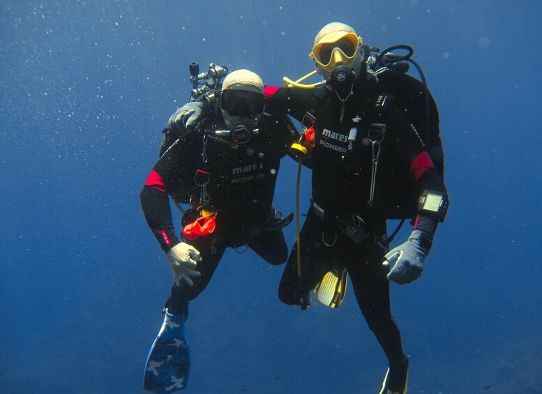 Picture 2 for Activity Aci Trezza: 2-Day Basic Scuba Diver Course