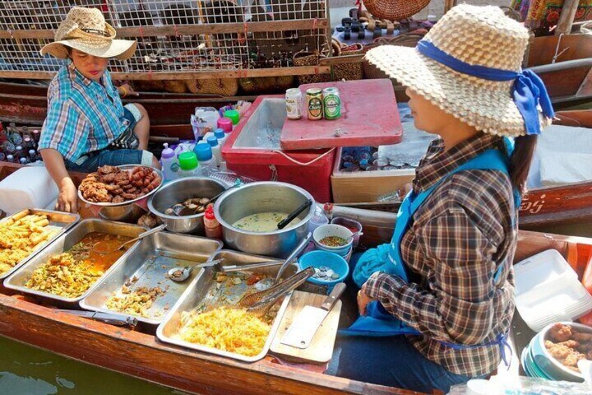 Amphawa Floating Market & Maeklong Railway Train Market Tour