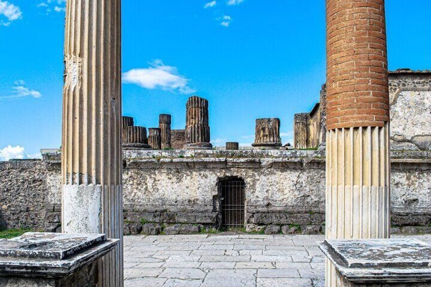 Private Tour Capri, Sorrento and Pompeii from Naples Port