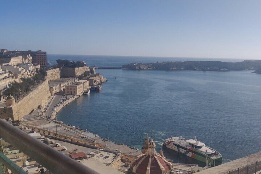 he panoramic view of the Grand Harbour from the Upper Barakke Gardens