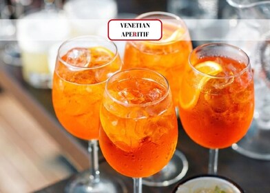 Venetsia: San Marcon altaan näköala Spritz & välipaloja.