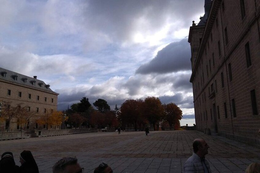 From Madrid: Tour to El Escorial & Valley of the Fallen