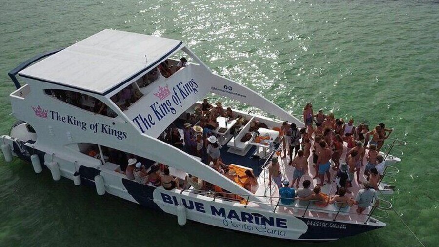 Sosua Party Boat - Snorkeling + Snack +BBQ Food and Drinks