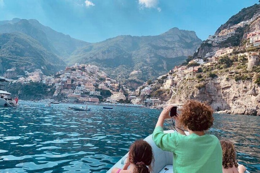 Daily Amalfi coast private tour in Allegra all 21 115 hp