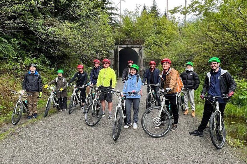 Snoqualmie Tunnel Mountain Bike Tour from Seattle