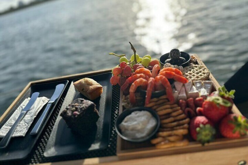 Private charter grazing board