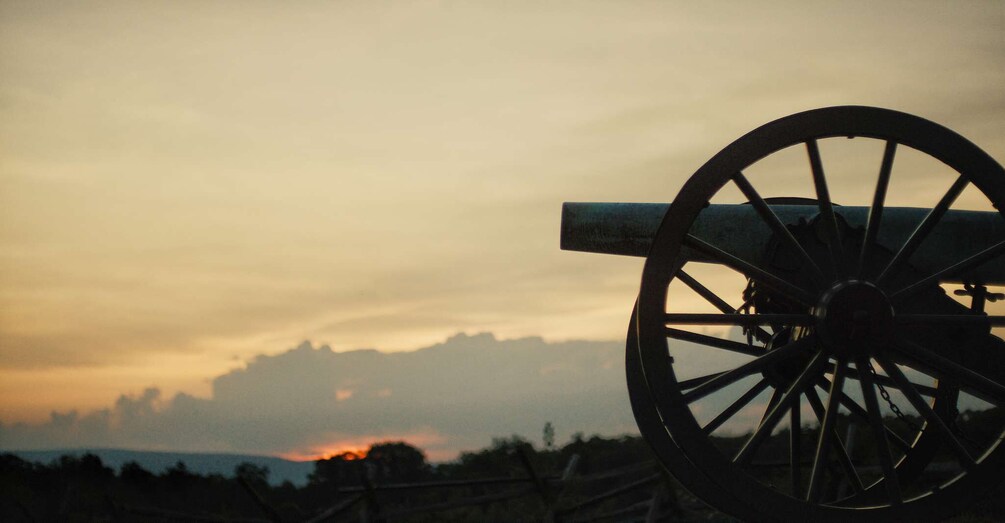 Picture 1 for Activity Gettysburg: Family-Friendly Guided Ghost Tour