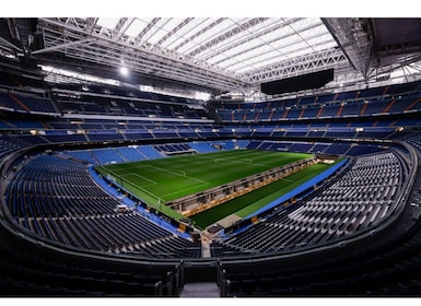 Madrid: Tour Privado del Estadio Bernabeu