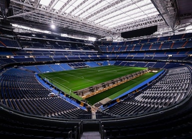 Madrid: Bernabeu Stadion en Real Madrid Museum Privérondleiding