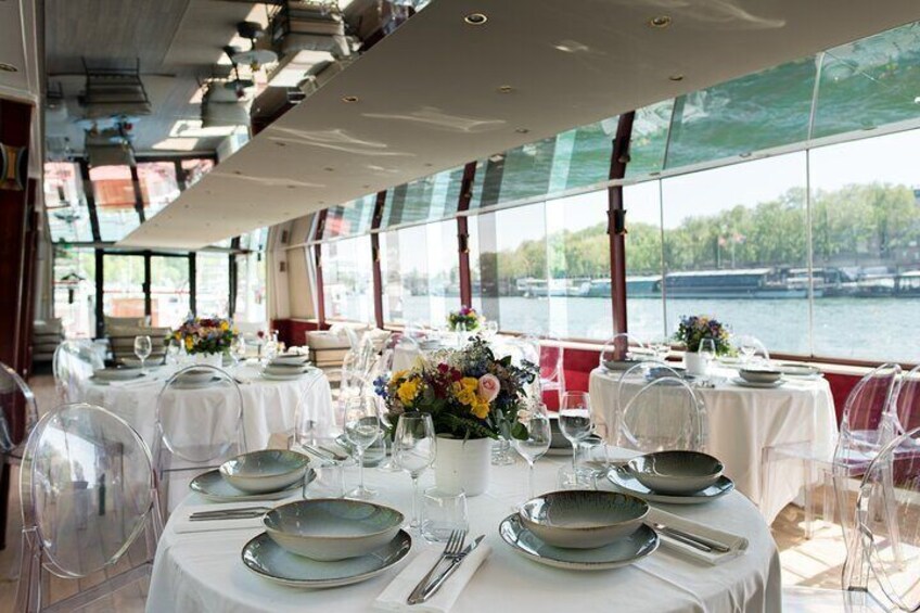 Paris Seine River Italian Trattoria Style Dinner Cruise