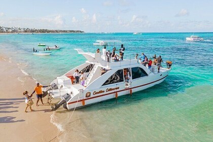 Crucero con bebidas alcohólicas y tour en barco de fiesta en Punta Cana ***...