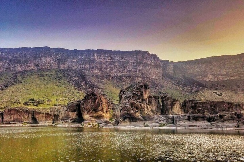 Scenic Boat Tour to Pillar Falls 