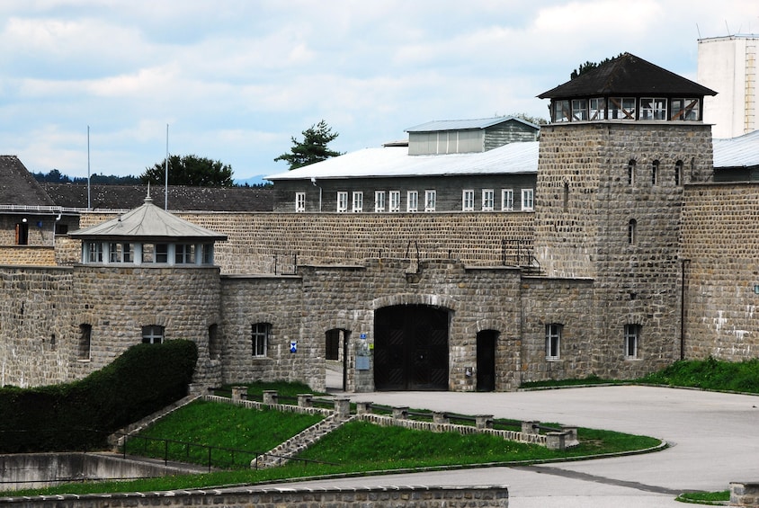 Memorial KZ-Mauthausen Tour