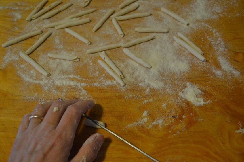 Experience of Apulian cuisine fresh pasta and focaccia