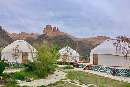 Charyn, Kolsay & Kaindy: Private 2-Day SUV Package Tour