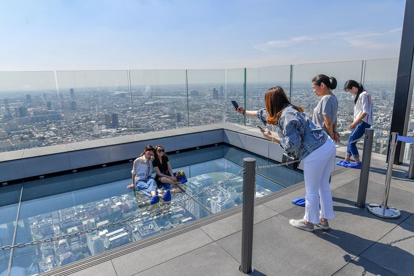 Mahanakhon SkyWalk Tickets With Hotel Pick Up - Private Tour