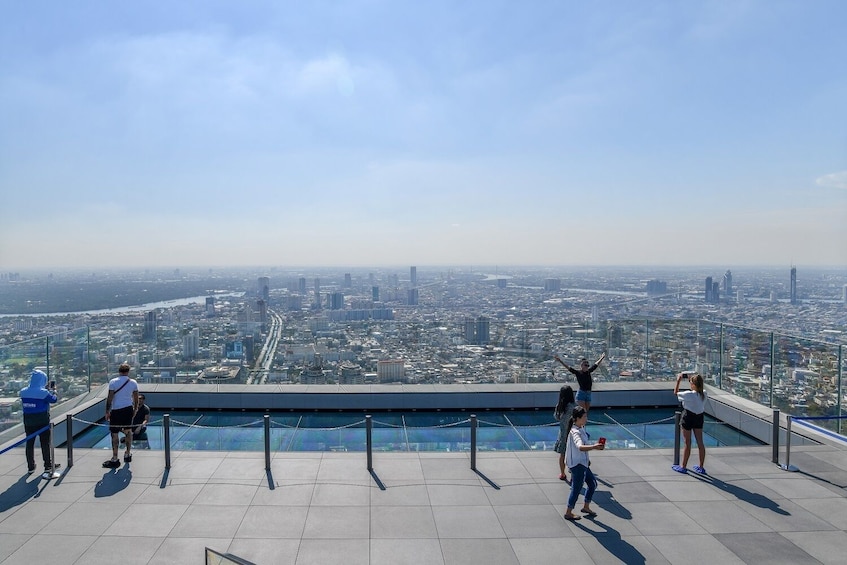 Mahanakhon SkyWalk Tickets With Hotel Pick Up - Private Tour