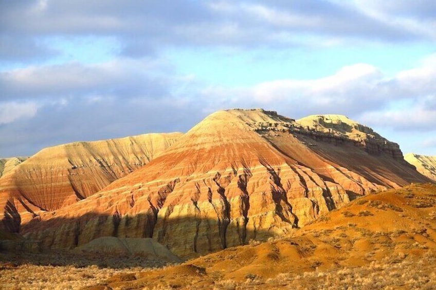 Altyn Emel Desert Escape: 2-Day SUV Tour to Singing Dune & Aktau