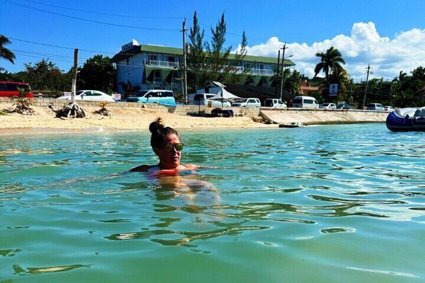  MONTEGO BAY CITY TOUR/shopping 