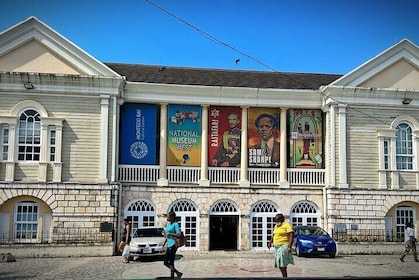 Montego Bay City Tour & Magaritaville with shopping