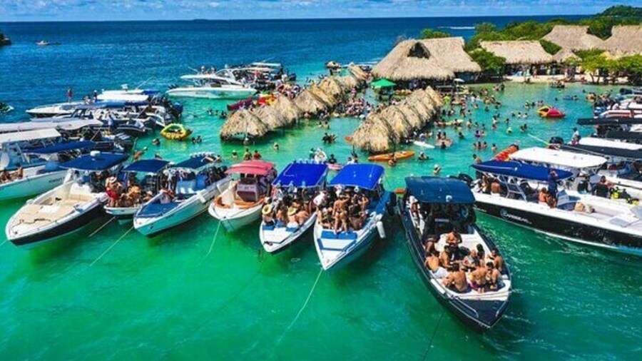 Visit the Rosario Islands, Baru, Cholon, & More