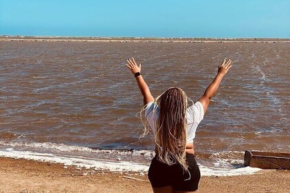 Roze zee- en moddertherapie in de Totumo-vulkaan