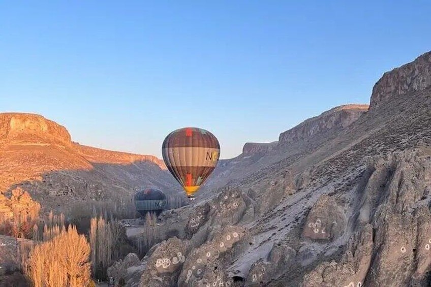 Cappadocia Hot Air Balloon Adventure : Soğanlı Valley Flight