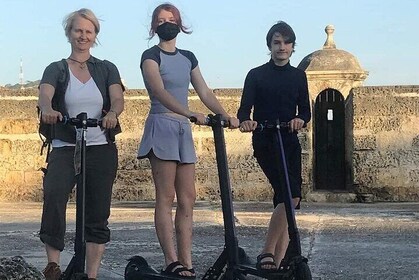 FUN SEGWAY SCOOTER RIDE WALLED CITY And GETSEMANI DISCOVERY TOUR