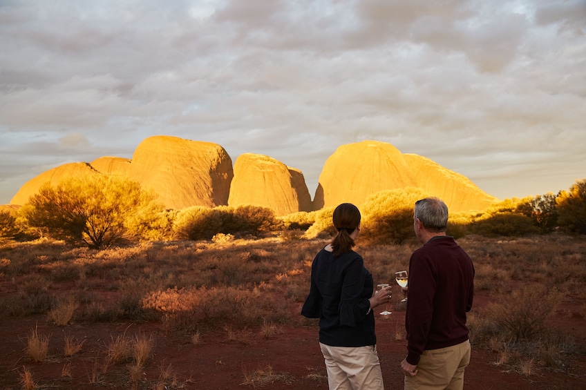 Guided Sunset Tour of Kata Tjuta Sacred Site with Drinks