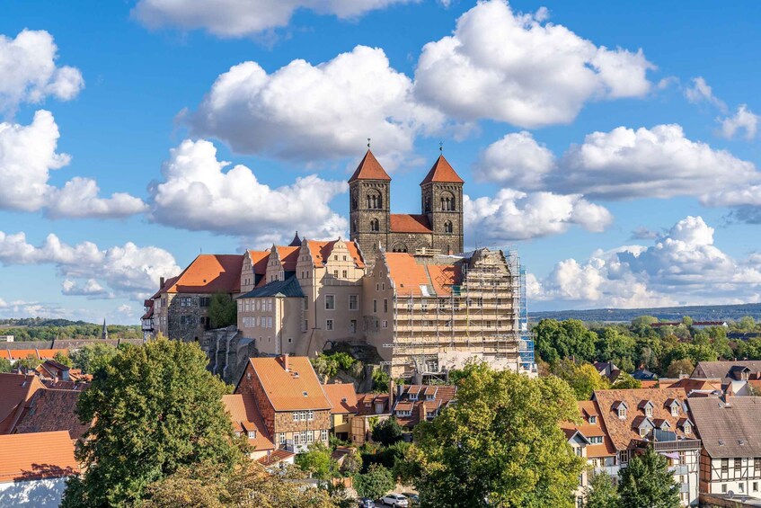 Picture 1 for Activity Quedlinburg: Guided City Highlights Walking Tour