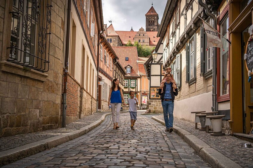 Picture 2 for Activity Quedlinburg: Guided City Highlights Walking Tour