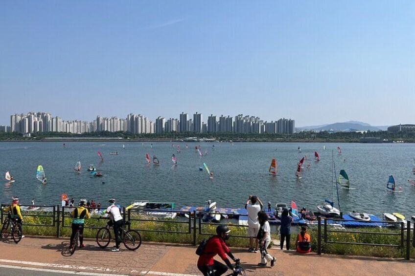 Kayaking and Stand Up Paddle Boarding Experience in Han River